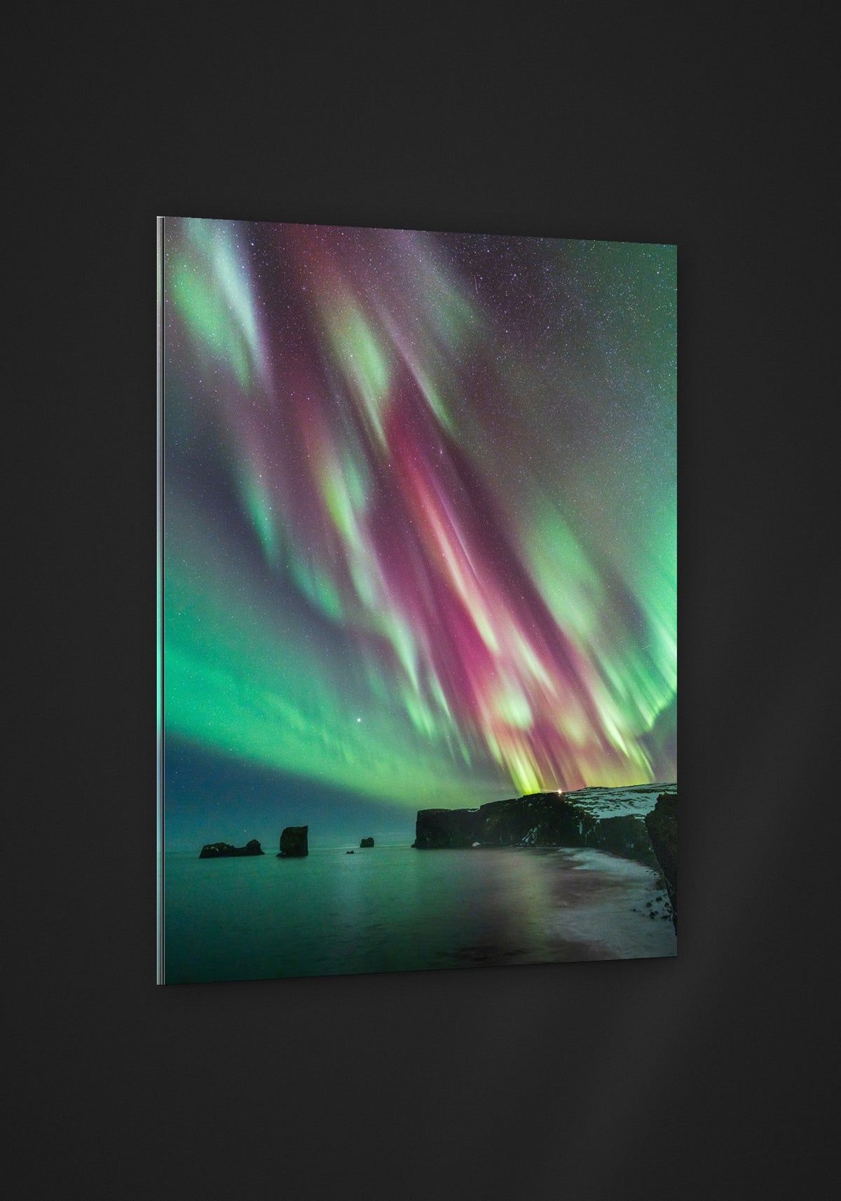 Aurora Coast acryl