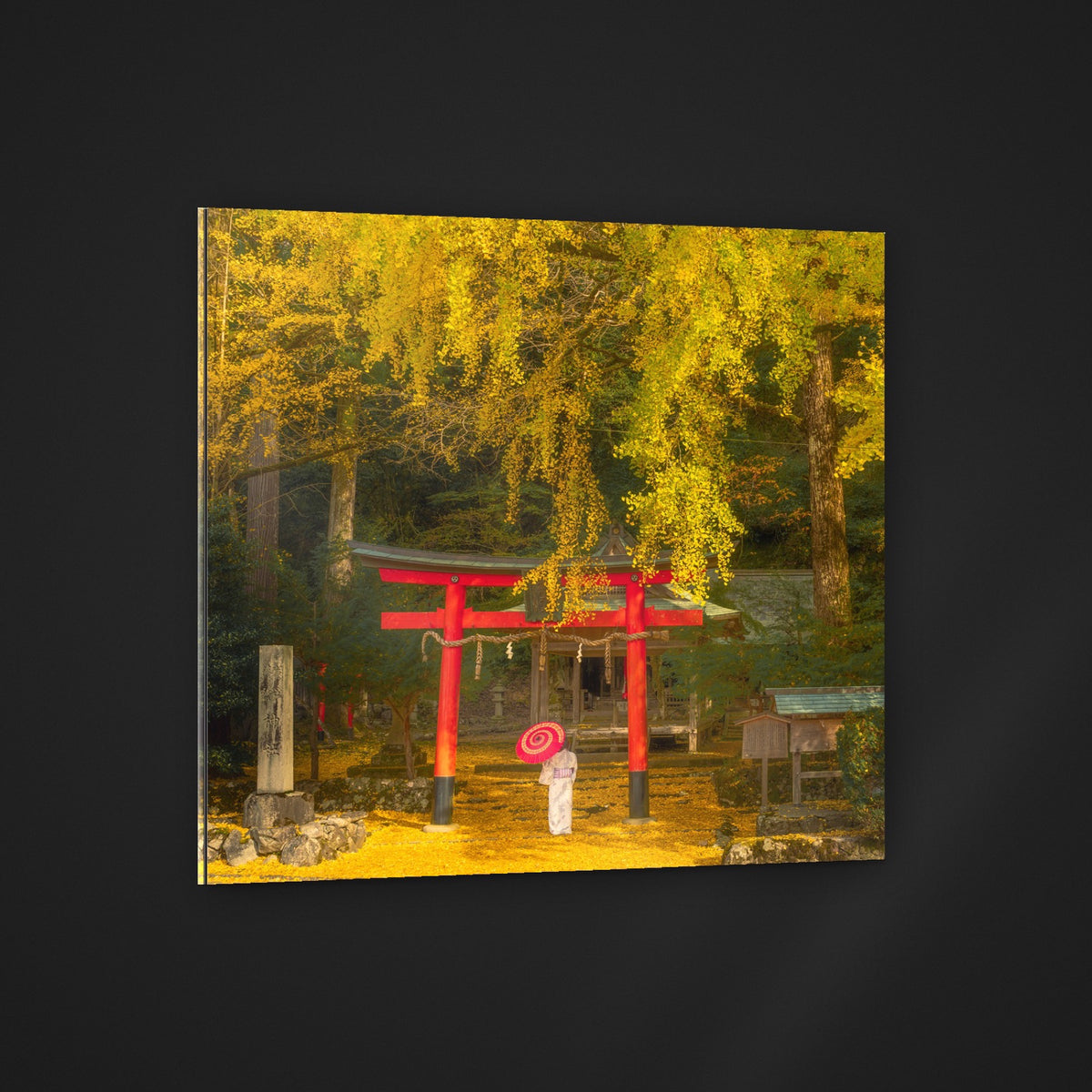 Golden Shrine acryl
