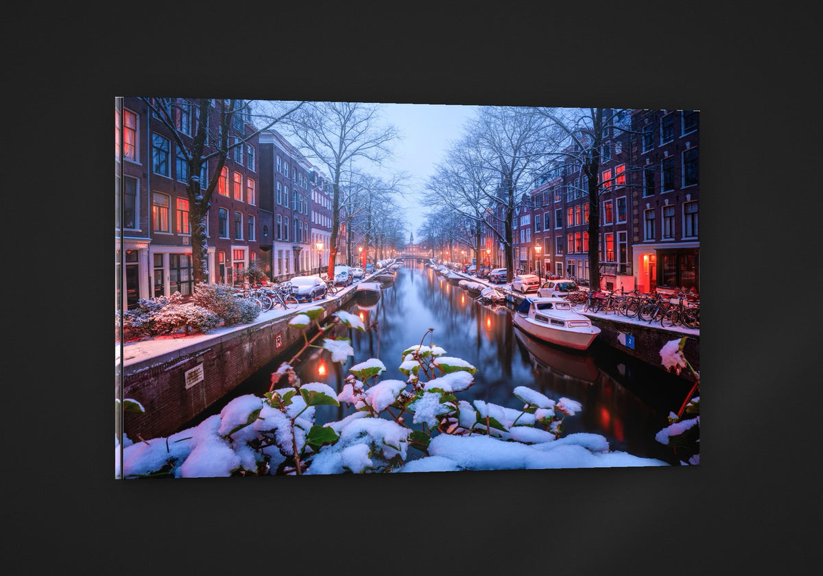 Snow in Amsterdam acryl